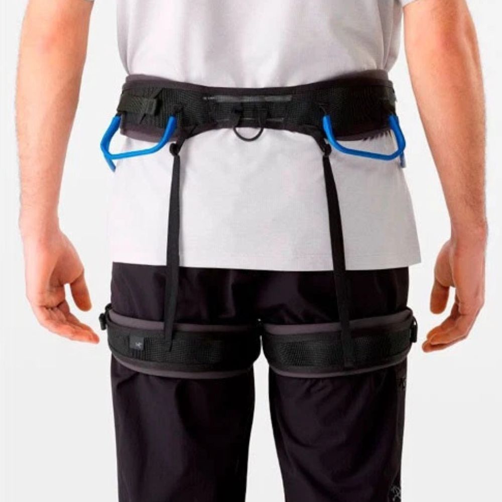 Arc’teryx Men's Konseal Harness back on model