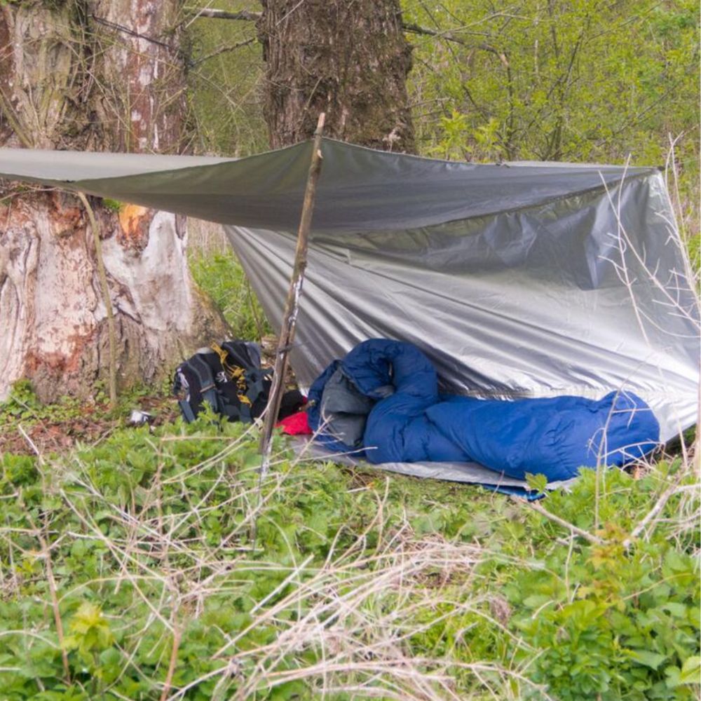 Bushmen 2×3m Thermo Tarp (Olive) shelter in woods