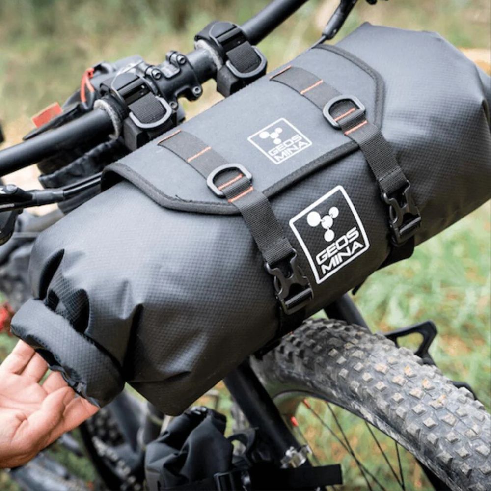 Geosmina Harness Roll Bag on handlebars