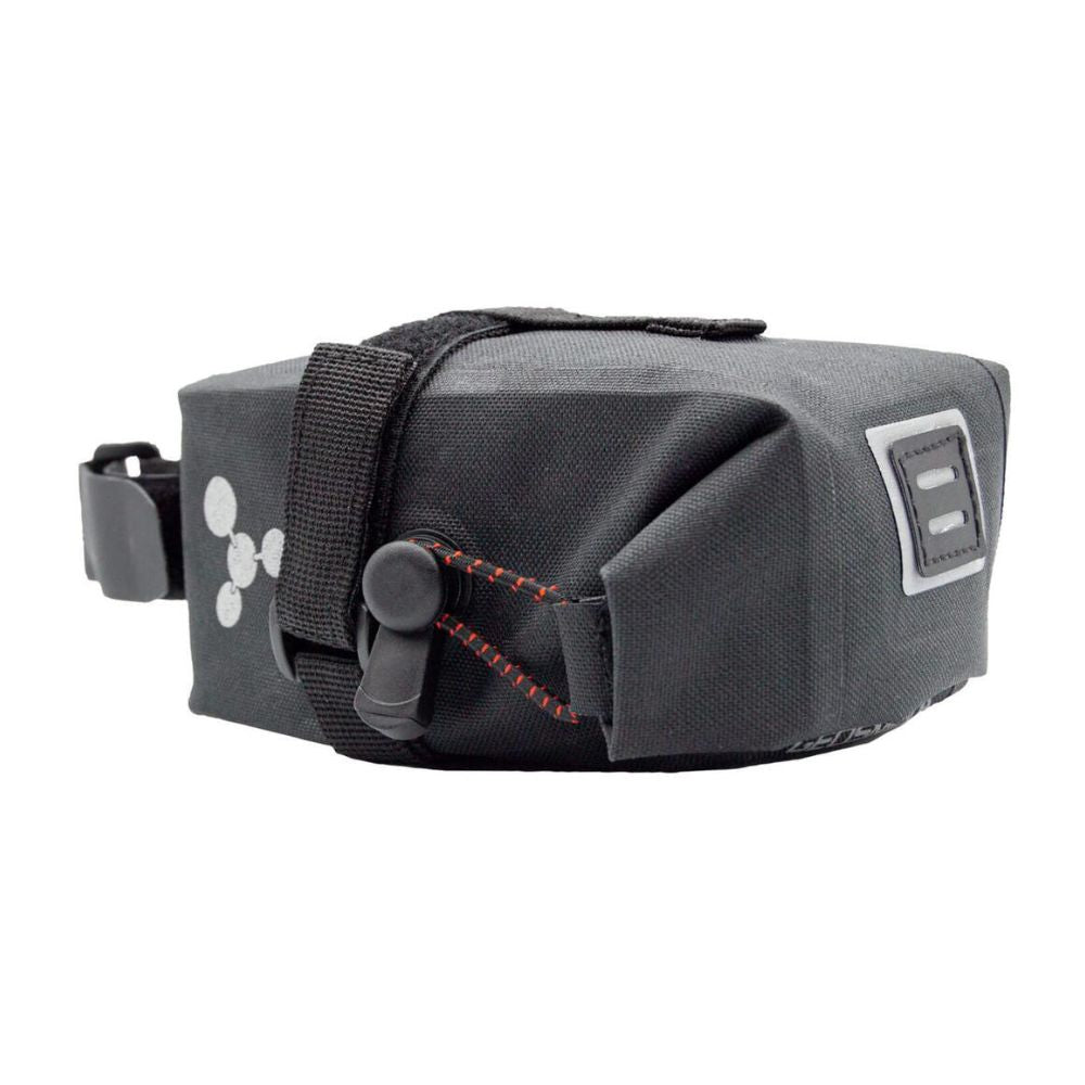 Geosmina Saddle Pocket Bag side
