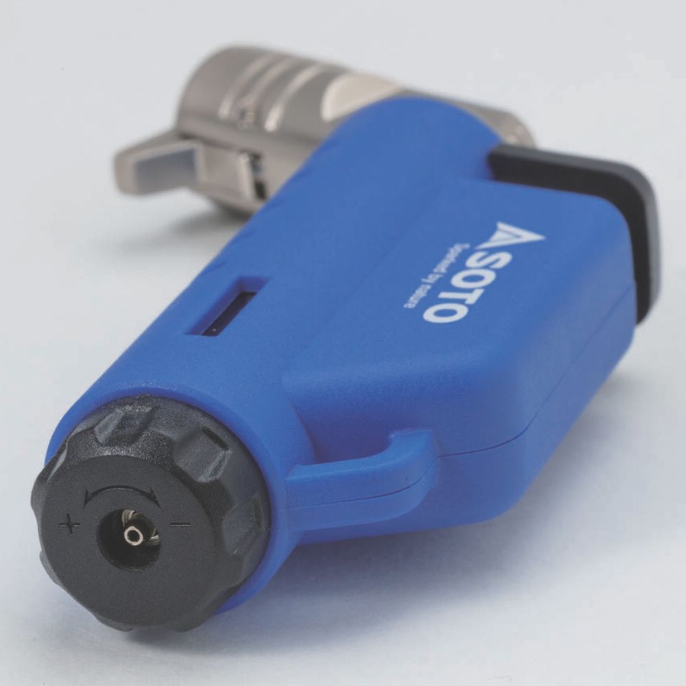 SOTO Micro Torch Horizontal (Blue) close up