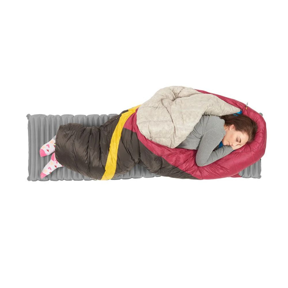 Sierra Designs Cloud 800 20 Degree Down Womens Sleeping Bag side sleeper