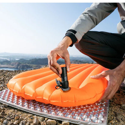 FLEXTAILGEAR Zero RO5 Ultralight Camping Sleeping Mat (Mummy) being pumped up 