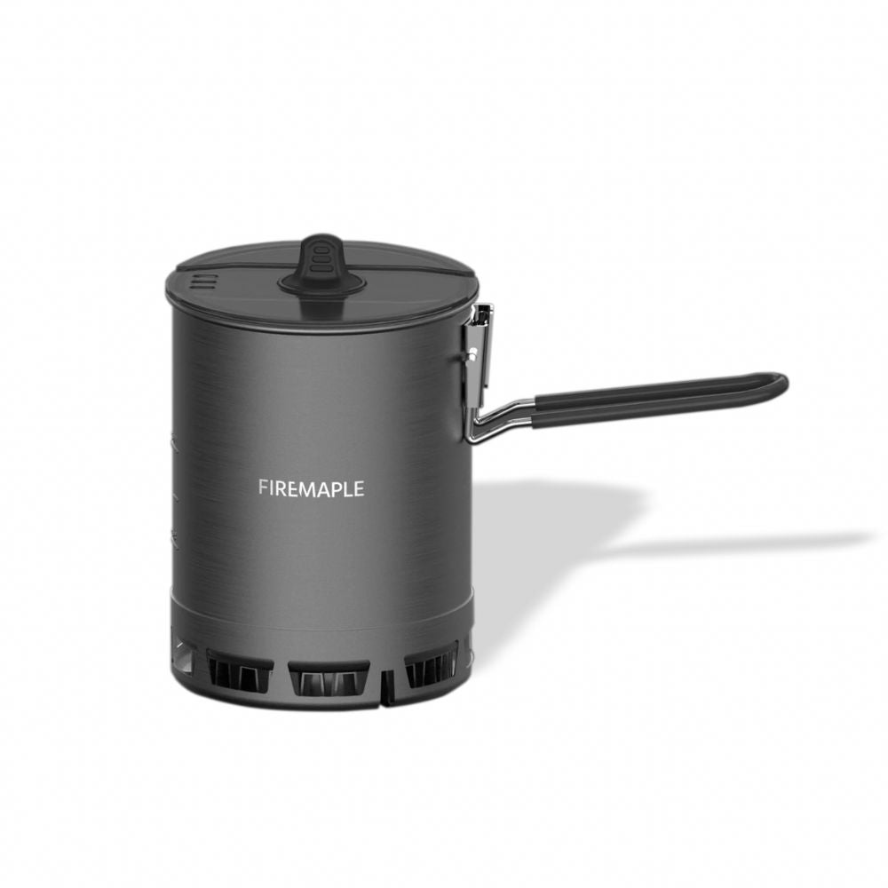 Firemaple G3 Petrel Ultralight Pot with Heat Exchanger 600ml stock photo